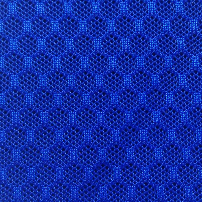 Oddychająca siatka powietrzna Materiał z recyklingu siatki poliestrowej 3mm 57in 400gsm 0