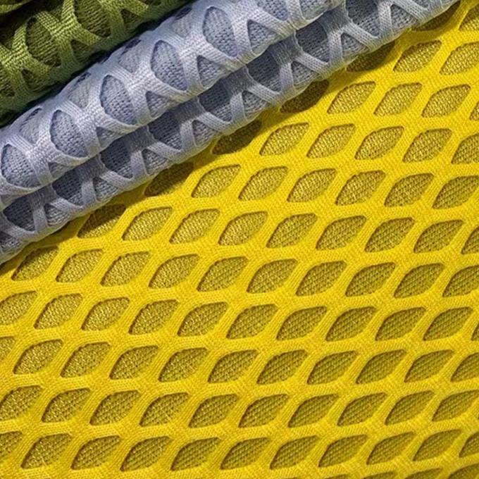 Materiał z siatki powietrznej oddychającej o średnicy 2 mm, rozciągająca się tkanina z siatki powietrznej z 100% poliestru 0