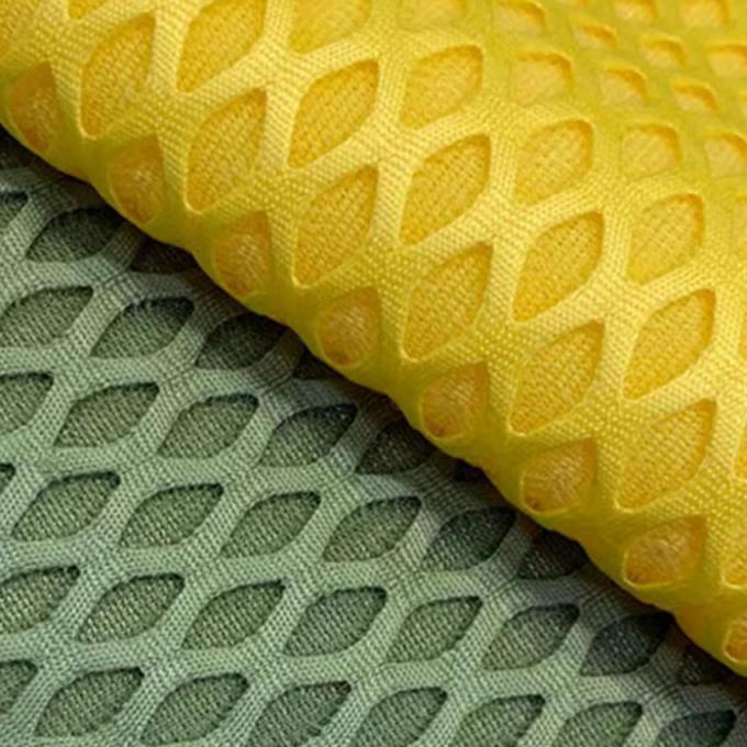 Materiał z siatki powietrznej oddychającej o średnicy 2 mm, rozciągająca się tkanina z siatki powietrznej z 100% poliestru 2