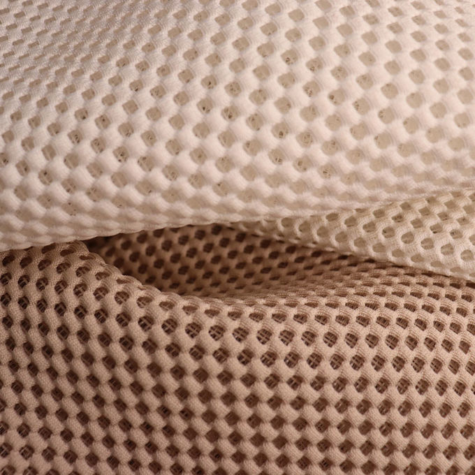 3 mm Wysoko wytrzymały materiał z siatki powietrznej Tkanina z siatki powietrznej antybakteryjna 2
