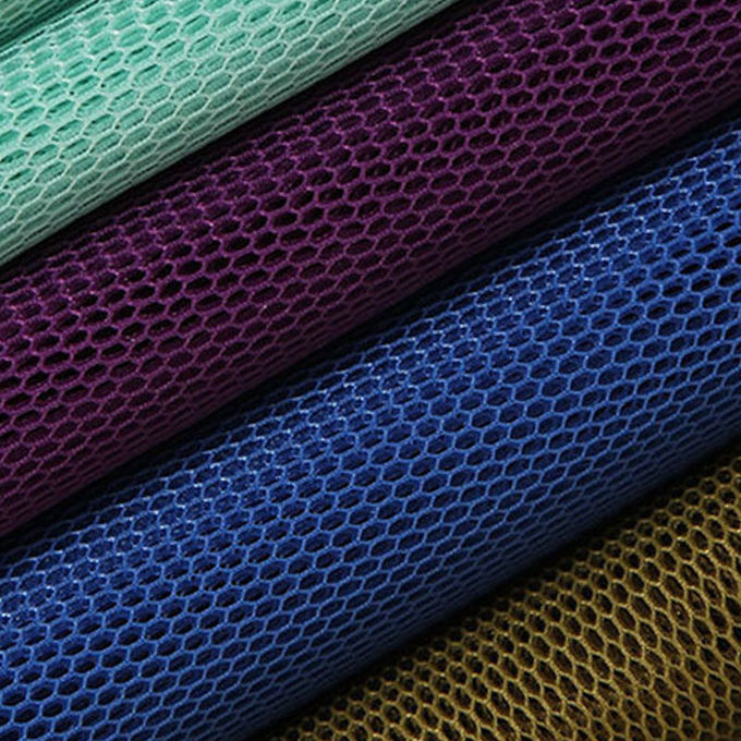 Pamięć 4mm 3D Mesh Material Polyester Mesh Tkanina Bardzo przepustne 6