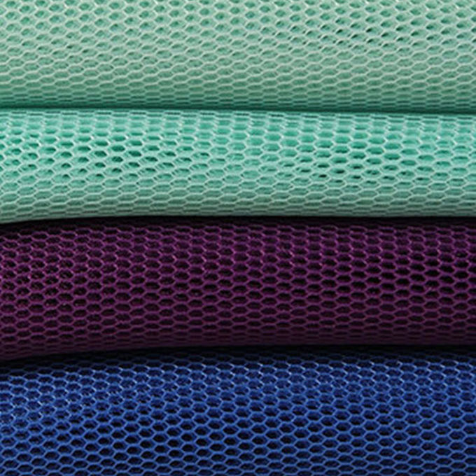 Pamięć 4mm 3D Mesh Material Polyester Mesh Tkanina Bardzo przepustne 5