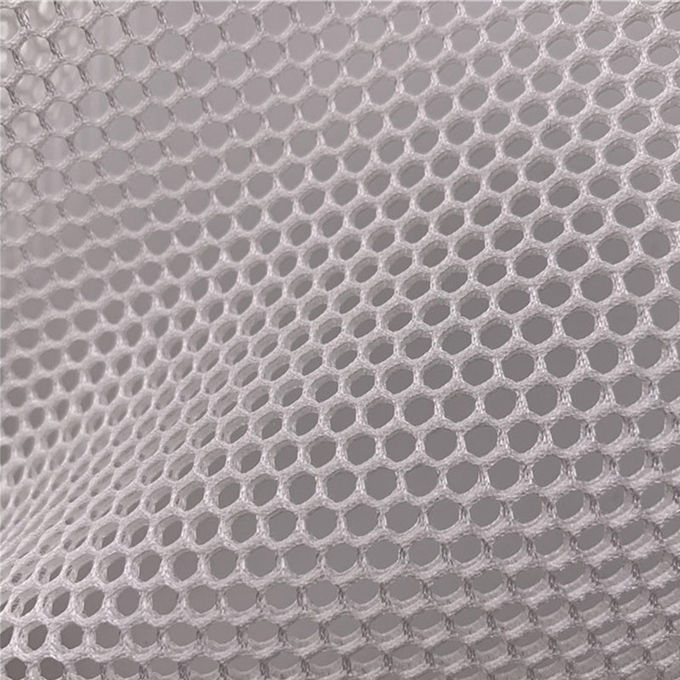 220gm Wodoporny Tkanina z siatki powietrznej Winklowany 100 Polyester Mesh For Beding 2